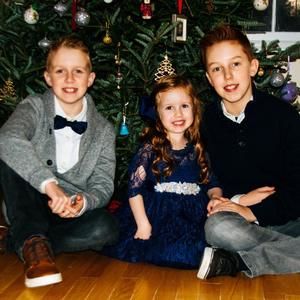 Meet your Posher, Pauline